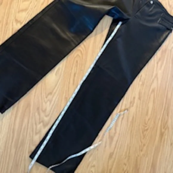 Y2K Soft Black Leather MEXX Sz 10, Lined, Moto Detail - Picture 3 of 8